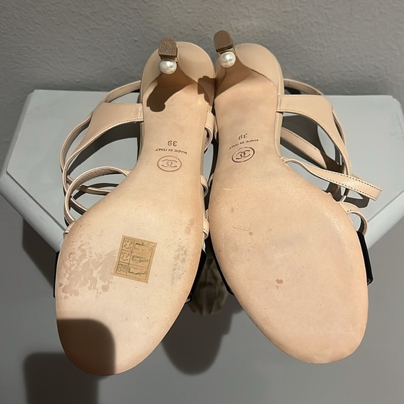 NEW CHANEL CC size 39 strapy heels - Picture 7 of 8